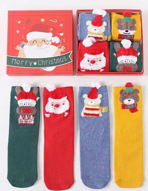 Fashion B Boxed Yellow Bear Christmas Print Knit Socks