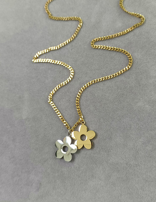 Fashion Gold Color Titanium Gold And Silver Contrasting Daisy Necklace