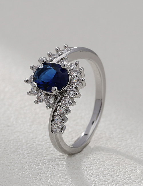 Fashion Silver Sapphire Geometric Ring In Metal
