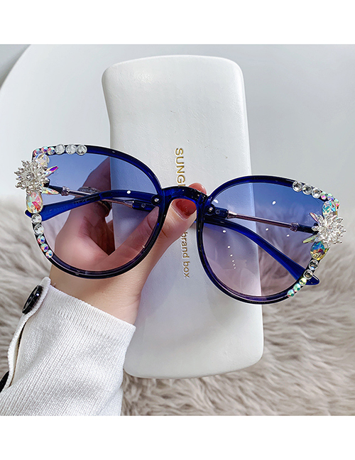 Fashion [blue Frame Blue Powder Sheet] Rhinestone Cat's Eye Alloy Diamond Large Frame Sunglasses