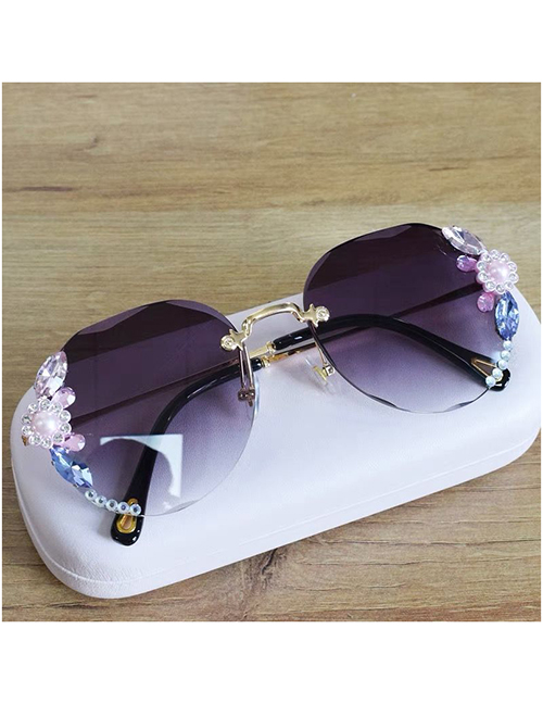 Fashion Sunflower Grey Alloy Diamond Large Frame Sunglasses