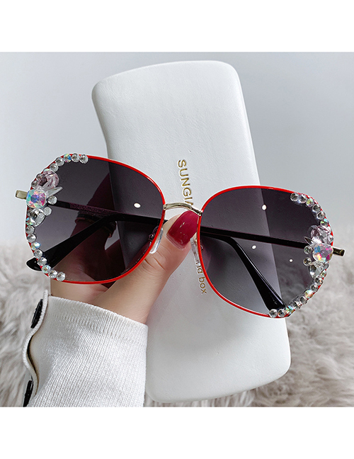 Fashion Red Gold Frame Gradient Gray [polarized] Diamonds Alloy Diamond Large Frame Sunglasses