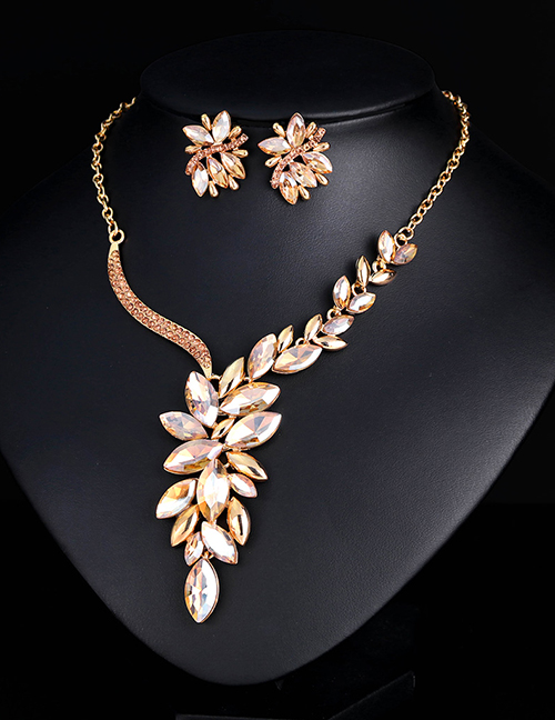 Fashion Champagne Geometric Diamond Stud Necklace Set