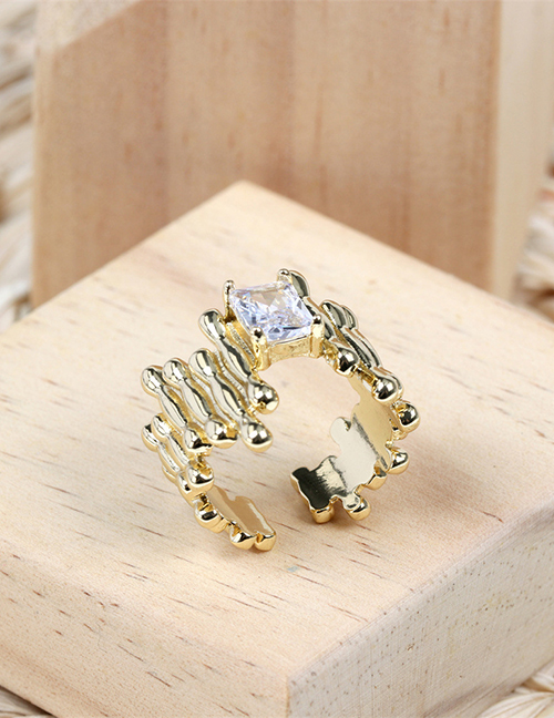 Fashion Gold Brass-set Zirconium Geometric Pleated Open Ring