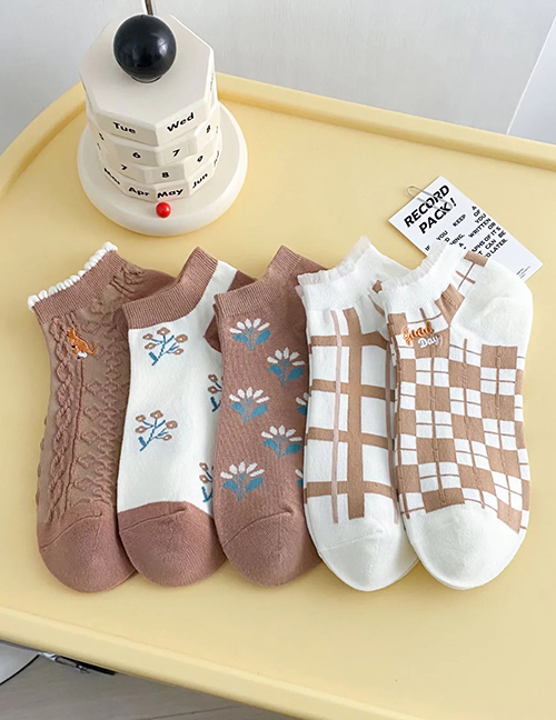 Fashion Five Pairs Rabbit Alphabet Embroidered Floral Plaid Cotton Socks Set