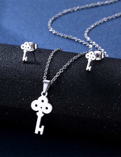 Fashion Key Titanium Steel Key Stud Necklace Set