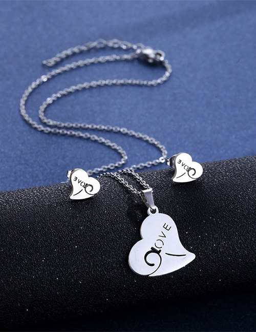 Fashion Love-2 Titanium Steel Heart Stud Necklace Set