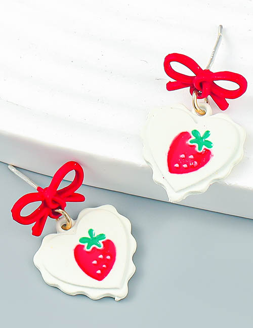 Fashion Strawberry Alloy Spray Paint Bow Heart Strawberry Stud Earrings