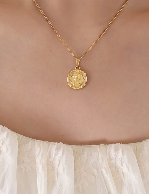 Fashion Gold Titanium Geometric Oval Portrait Necklace