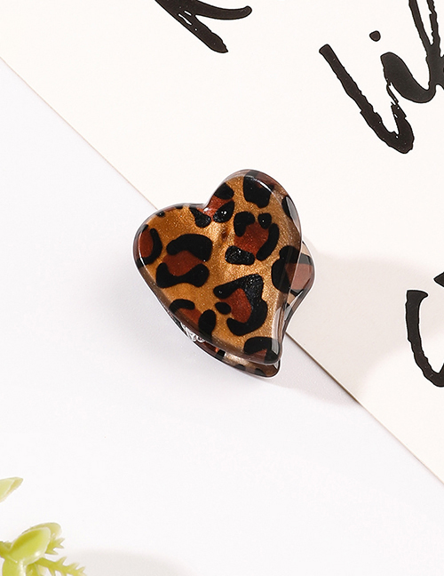 Fashion Caring Leopard Leopard Print Heart Gripper In Acetate