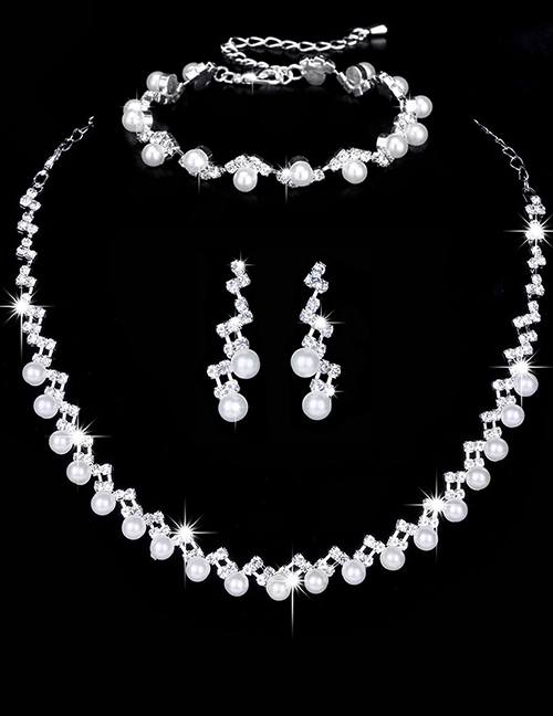 Fashion 837 Three-piece Set Geometric Diamond Necklace Bracelet Earring Set