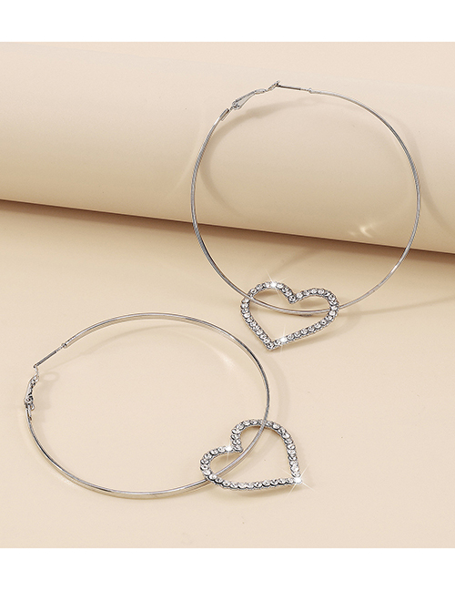 Fashion White K Alloy Diamond Cutout Heart Earrings