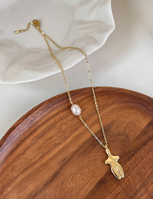 Fashion Gold Pure Copper Geometric Pearl Figurine Necklace
