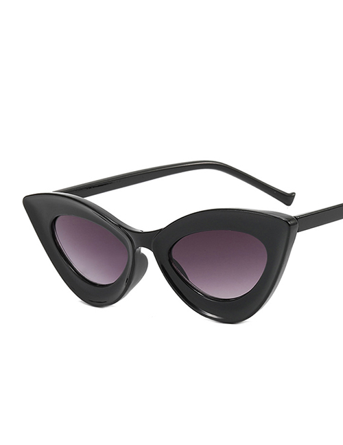 Fashion Bright Black To Gray Pc Triangle Cat Eye Large Frame Sunglasses