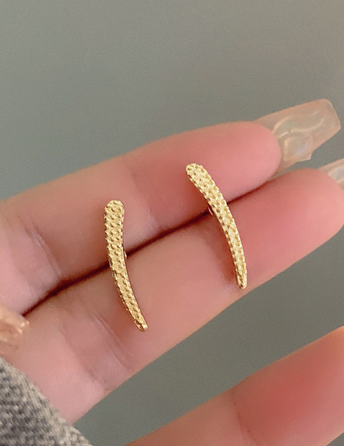 Fashion Gold Alloy Geometric Stud Earrings