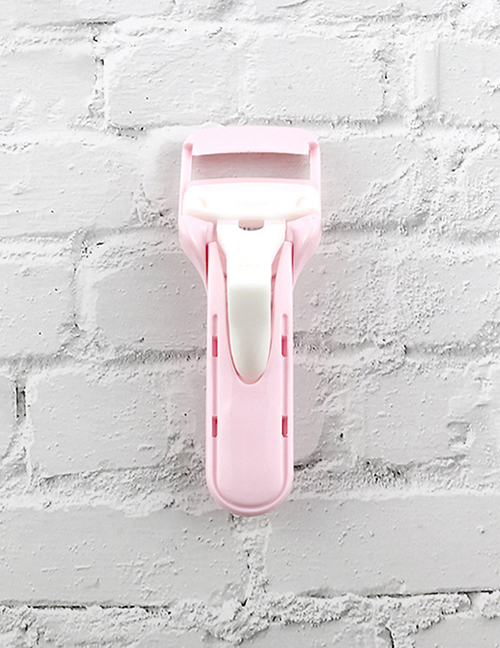 Fashion Pink Handheld Plastic Eyelash Curler