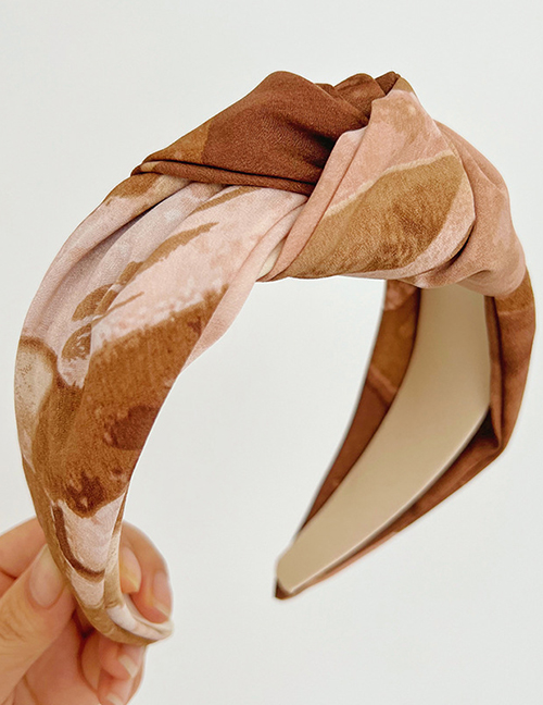 Fashion Brown Fabric Rendering Knotted Headband
