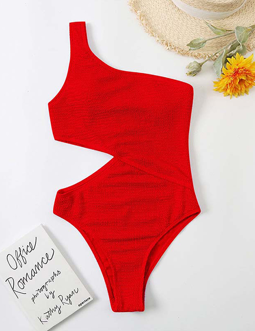 Fashion Red Crinkle Cutout One-shoulder Swimsuit
