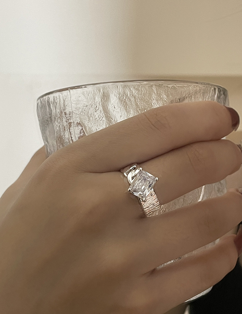 Fashion Transparent Diamond Tin Foil Silver Plated Inlaid Zirconium Chain Ring