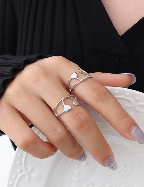 Fashion Steel Color Titanium Steel Gold-plated Hollow Double Peach Heart Ring