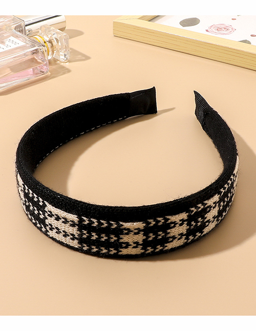 Fashion Stripe Black And White Striped Knitted Headband