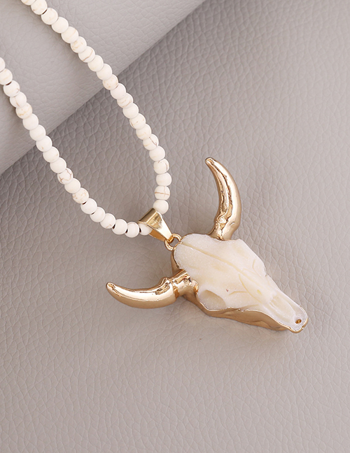 Fashion 2# Beige Bull Head Necklace Resin Beaded Bull Head Necklace