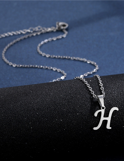 Fashion H Stainless Steel Glossy 26 Letter Necklace
