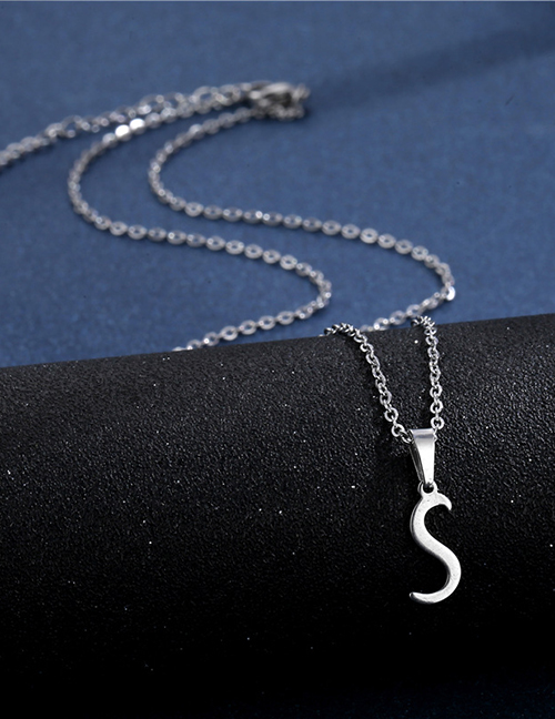 Fashion S Stainless Steel Glossy 26 Letter Necklace