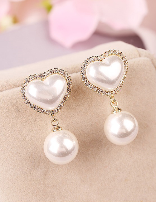Fashion White Alloy Diamond Love Pearl Stud Earrings