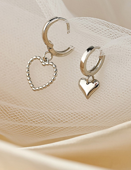 Fashion Silver Alloy Heart Asymmetric Earrings