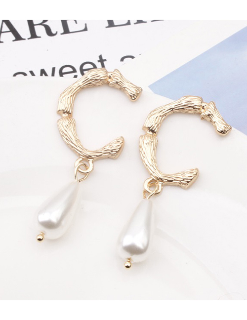 Fashion 2# Alloy Pearl Geometric Stud Earrings