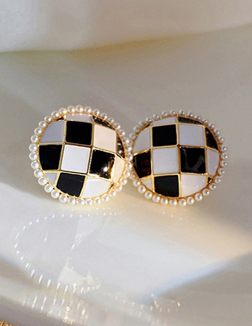 Fashion Lattice Alloy Checkerboard Pearl Stud Earrings