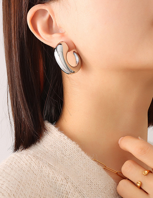 Fashion Pair Of Steel Earrings Titanium Steel Gold-plated C-shaped Geometric Earrings