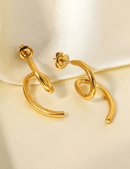 Fashion Gold Titanium Steel Gold Plated Geometric Shaped Stud Earrings