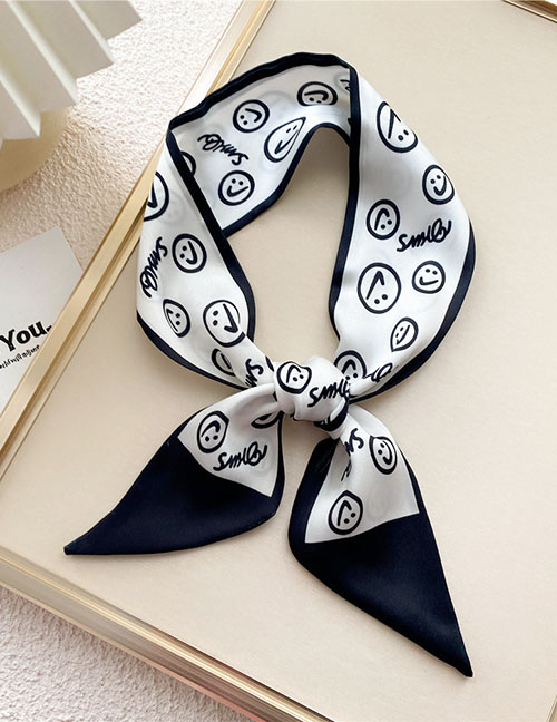 Fashion 26 Smiling Face Black And White Geometric Print Knotted Scarf