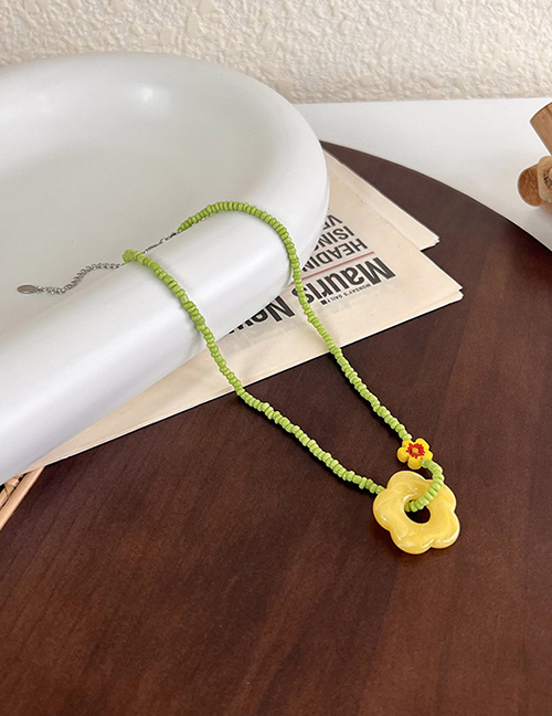 Fashion Green Rice Beaded Flower Necklace