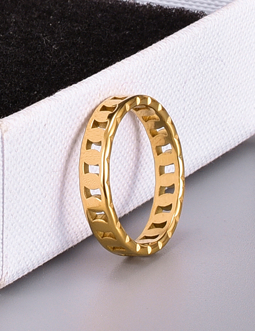 Fashion Gold Titanium Steel Geometric Chain Ring