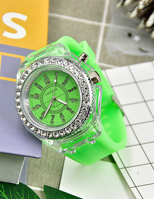 Fashion Green Plastic Geometric Round Dial Watch
