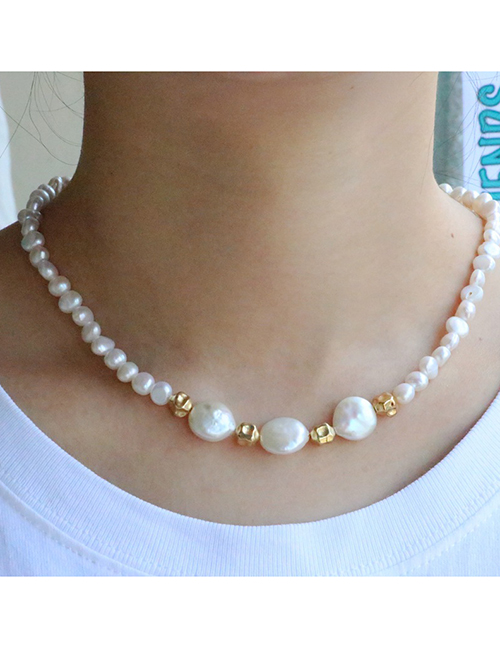 Fashion White Pearl Beading Necklace