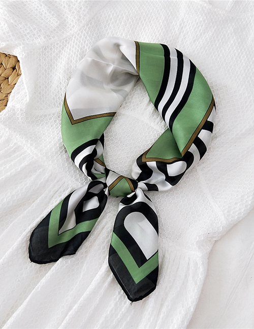 Fashion Letter Empty Frame Green Imitation Silk Printing Contrast Small Square Scarf