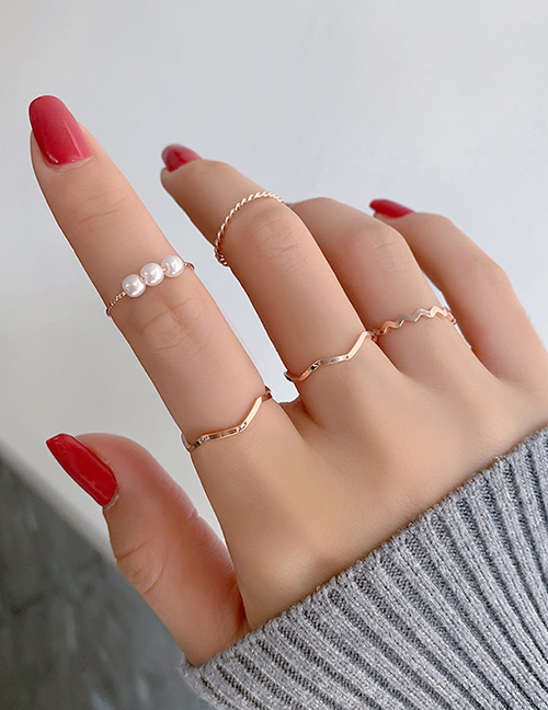Fashion Gold Color Pearl Wave Pattern Alloy Geometric Ring Set