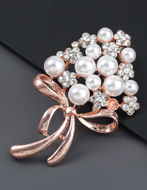 Fashion Rose Gold Alloy Diamond Pearl Flower Brooch