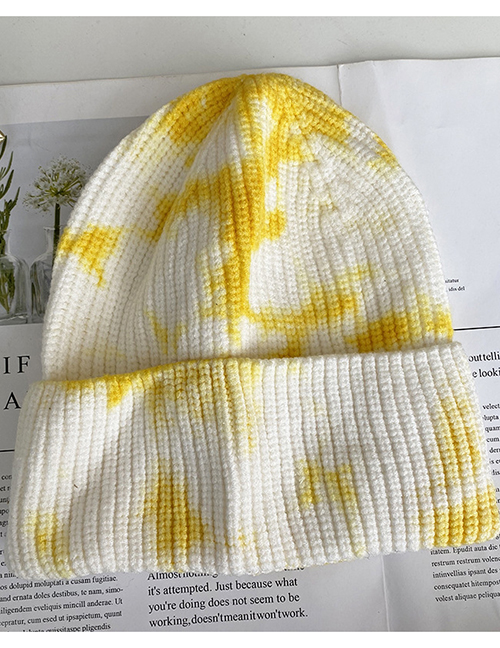 Fashion Yellow Tie-dye Curled Knit Hat