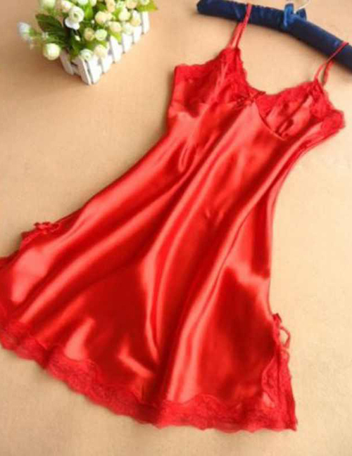 Fashion Red Oversized Lace Nightdress