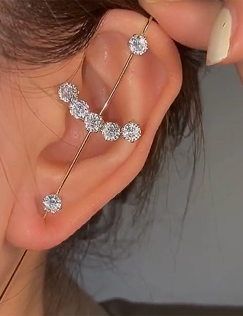 Fashion Seven Diamonds In Gold Color Diamond-studded Lightning Leaf Geometric Piercing Ear Slash Earrings