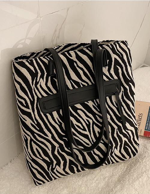 Fashion Black Portable Large-capacity Shoulder Bag