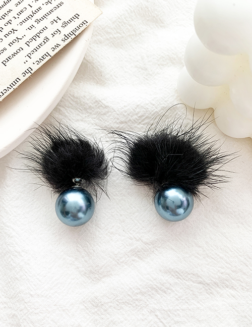 Fashion Blue Alloy Pearl Plush Stud Earrings