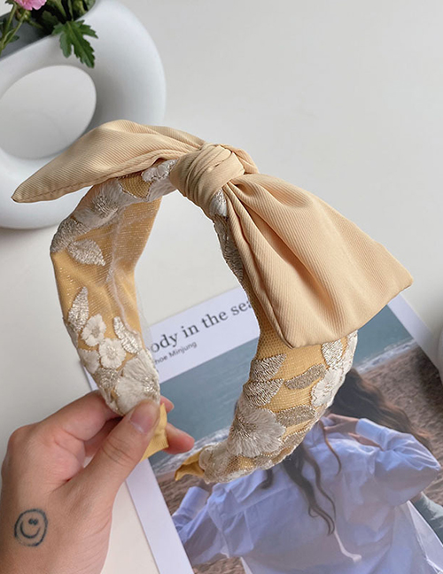 Fashion Yellow Lace Embroidery Flower Bow Broad-brimmed Headband