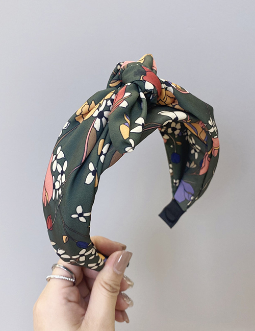 Fashion Green Floral Knotted Headband