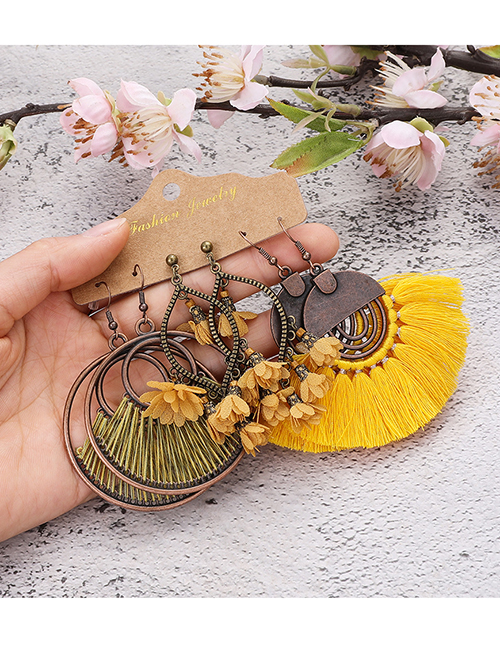 Fashion Yellow Geometric Flower Tassel Earrings